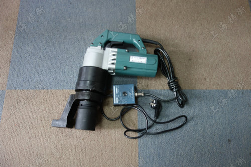 電動定扭力扳手