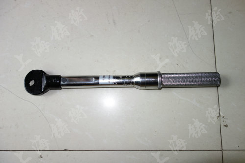 預置式扭力扳手