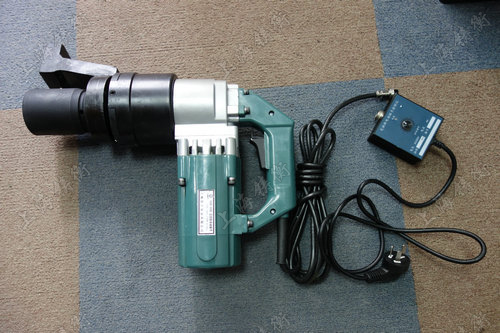 扭剪型電動扳手