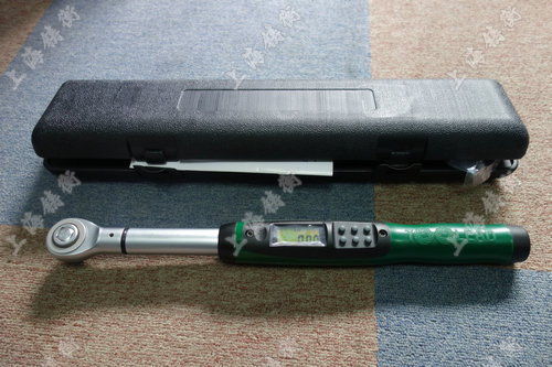 數(shù)顯扭矩扳手