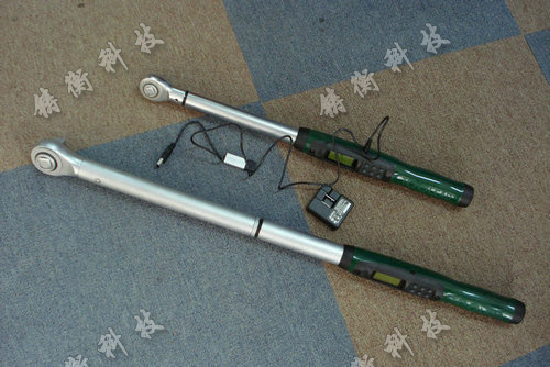 可連電腦數(shù)顯扭矩計
