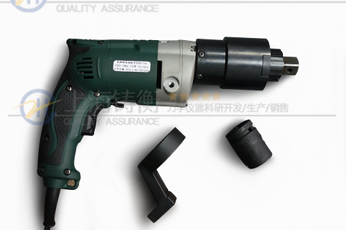 電動扭矩扳手