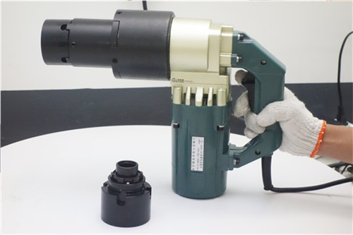 表盤(pán)扭力扳手使用視頻