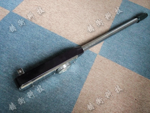 表盤式扭矩扳手圖片