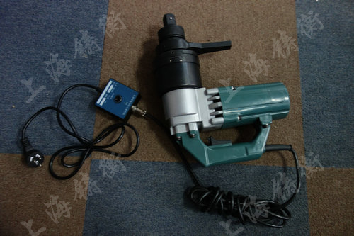 電動力矩扳手