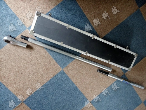 數顯扭矩扳手圖片