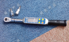 ���@��Ť�����֟o����ݔ