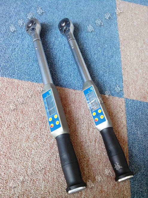 數(shù)顯扭矩扳手圖片