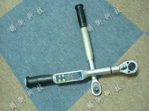 電子數(shù)顯扭力扳手