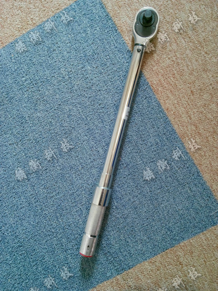 可調(diào)式扭矩扳手圖片