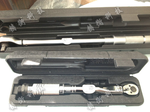 可調式扭矩扳手圖片