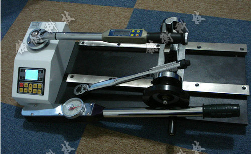 扭力扳手校準(zhǔn)儀