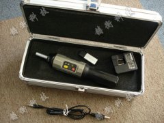 ���@Ť�����ӏS�r